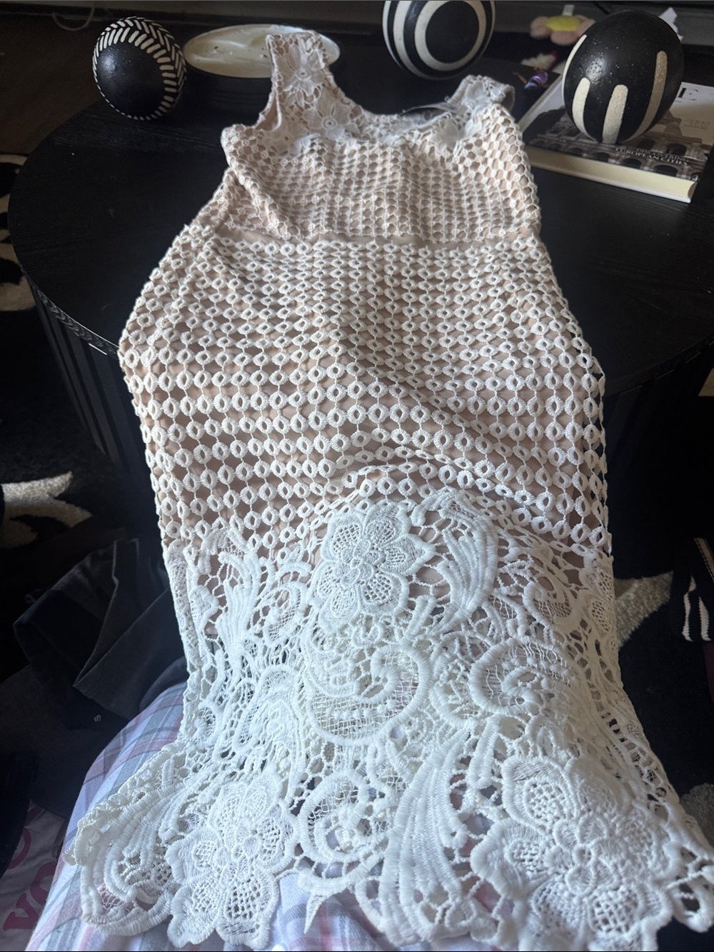 Beige Lace Overlay Women's Skirt